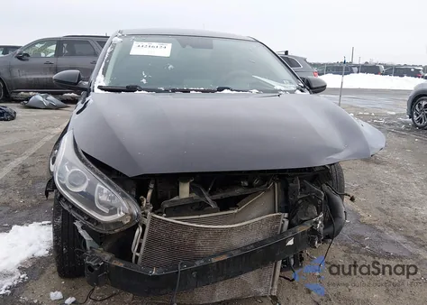 2019 Kia Forte Fe z USA, uszkodzony, nr VIN 3KPF24AD6KE045497